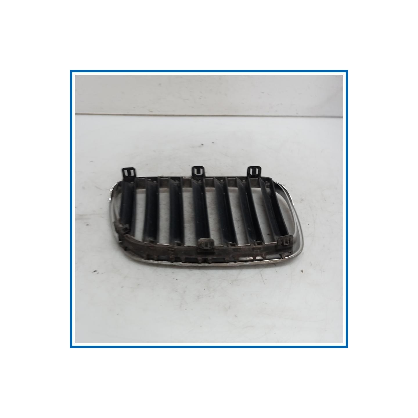 Griglia radiatore sx. BMW X3 E83