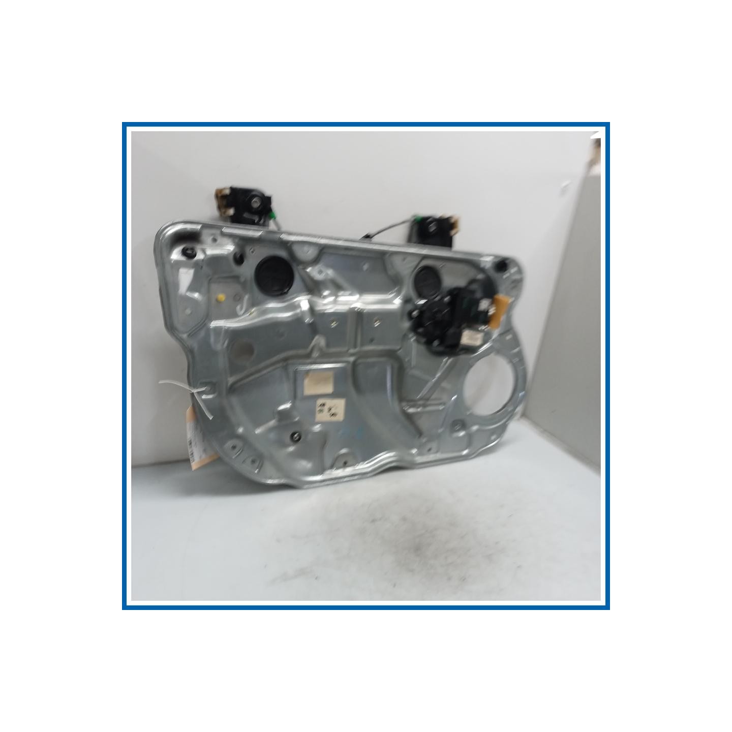 Alzacristallo porta ant. sx. VOLKSWAGEN POLO (9N) (10/01>03/05