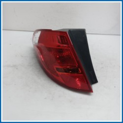 Fanale est. post. sx. OPEL Meriva B