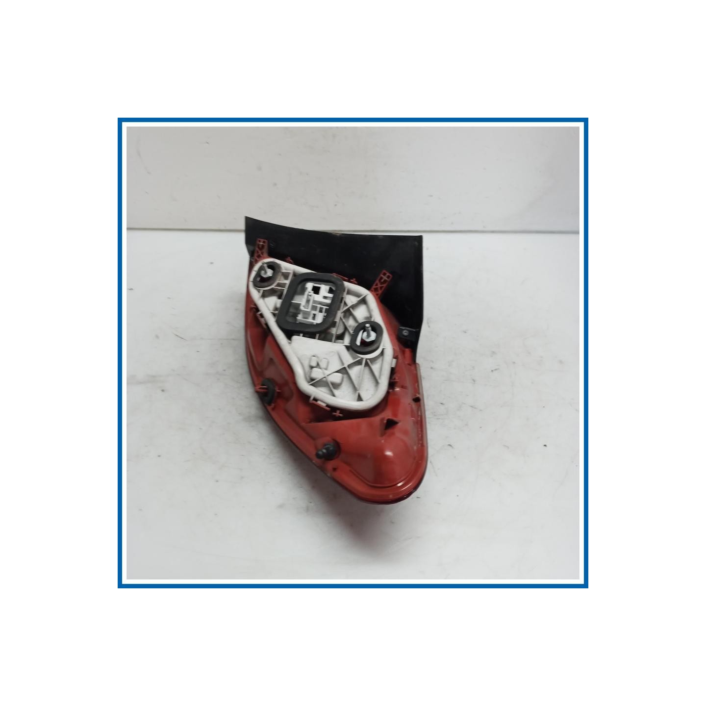 Fanale est. post. sx. OPEL Meriva B