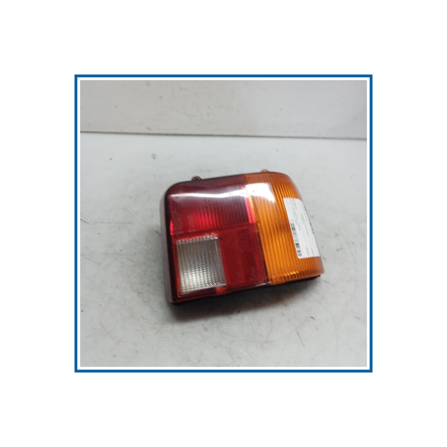 Fanale post. dx. PEUGEOT 205