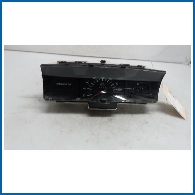 Quadro strumenti PEUGEOT 205