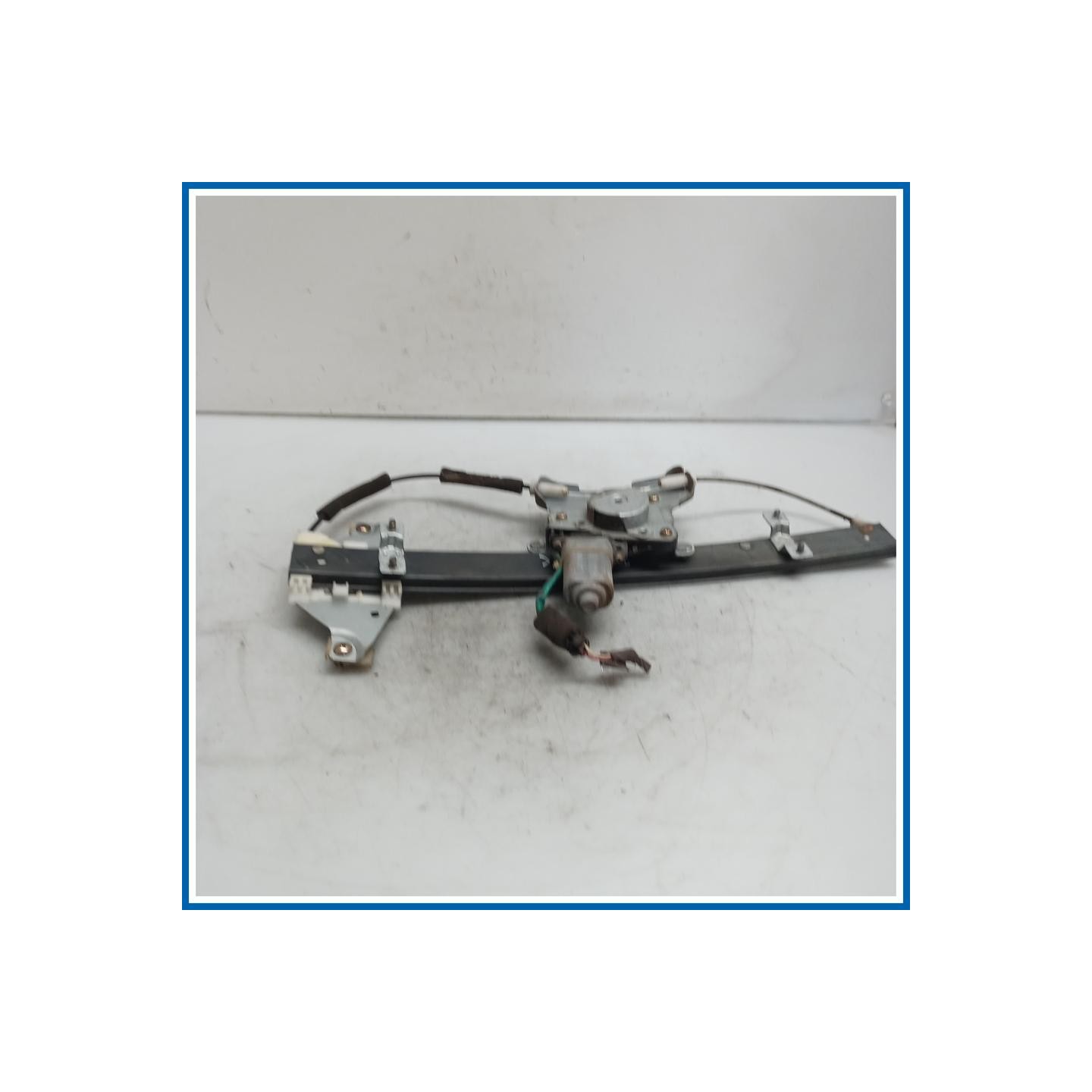 Alzacristallo porta post. sx. SSANGYONG Rexton I