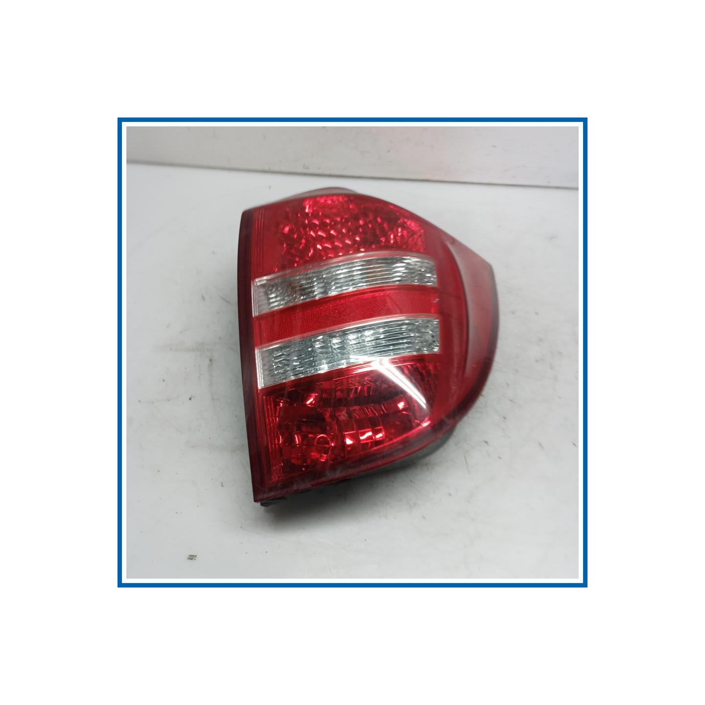 Fanale inf. post. dx. KIA Ceed I SW