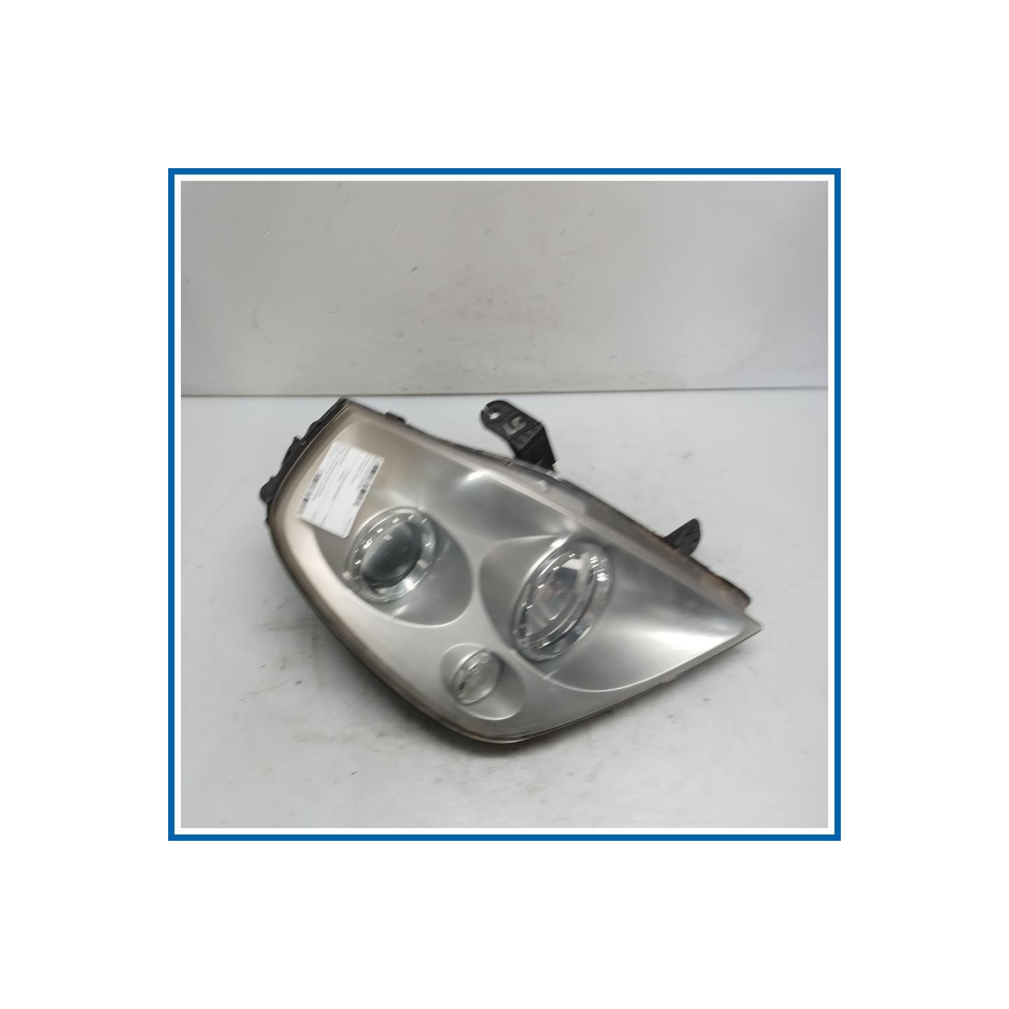 Proiettore ant. dx. SSANGYONG Rexton I