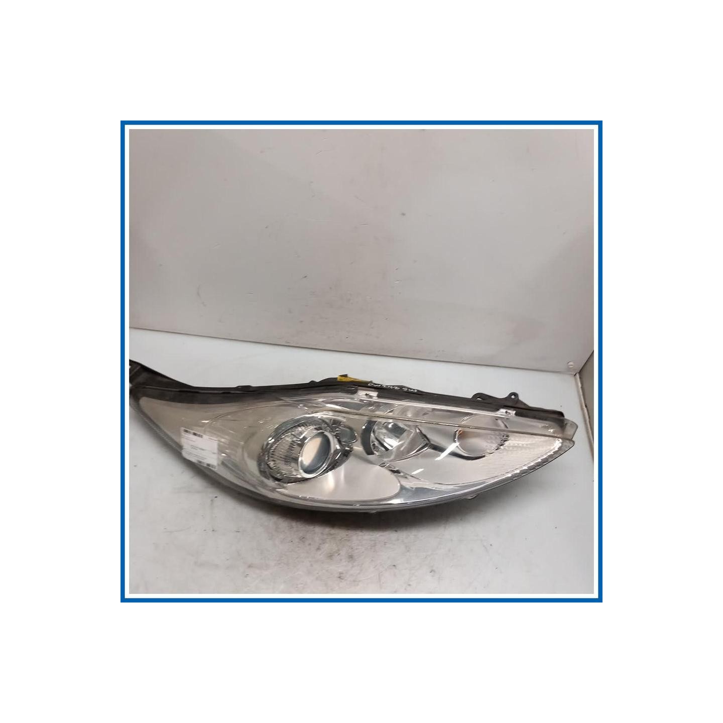 Proiettore ant. dx. FORD Fiesta VI