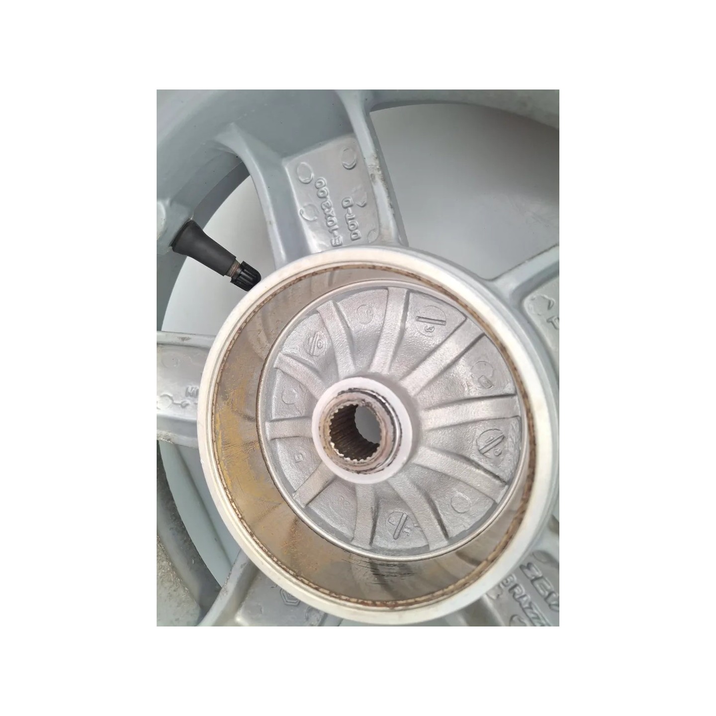 Cerchio ruota posteriore Piaggio Vespa 50 LX 4T (09-14) Vespa 50 LX 4T 4V 