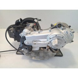 Motore completo Piaggio Vespa 50 LX 4T (09-14) Vespa 50 LX 4T 4V 