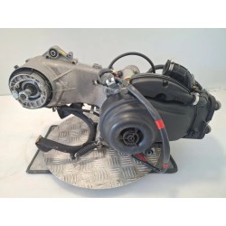 Motore completo Piaggio Vespa 50 LX 4T (09-14) Vespa 50 LX 4T 4V 