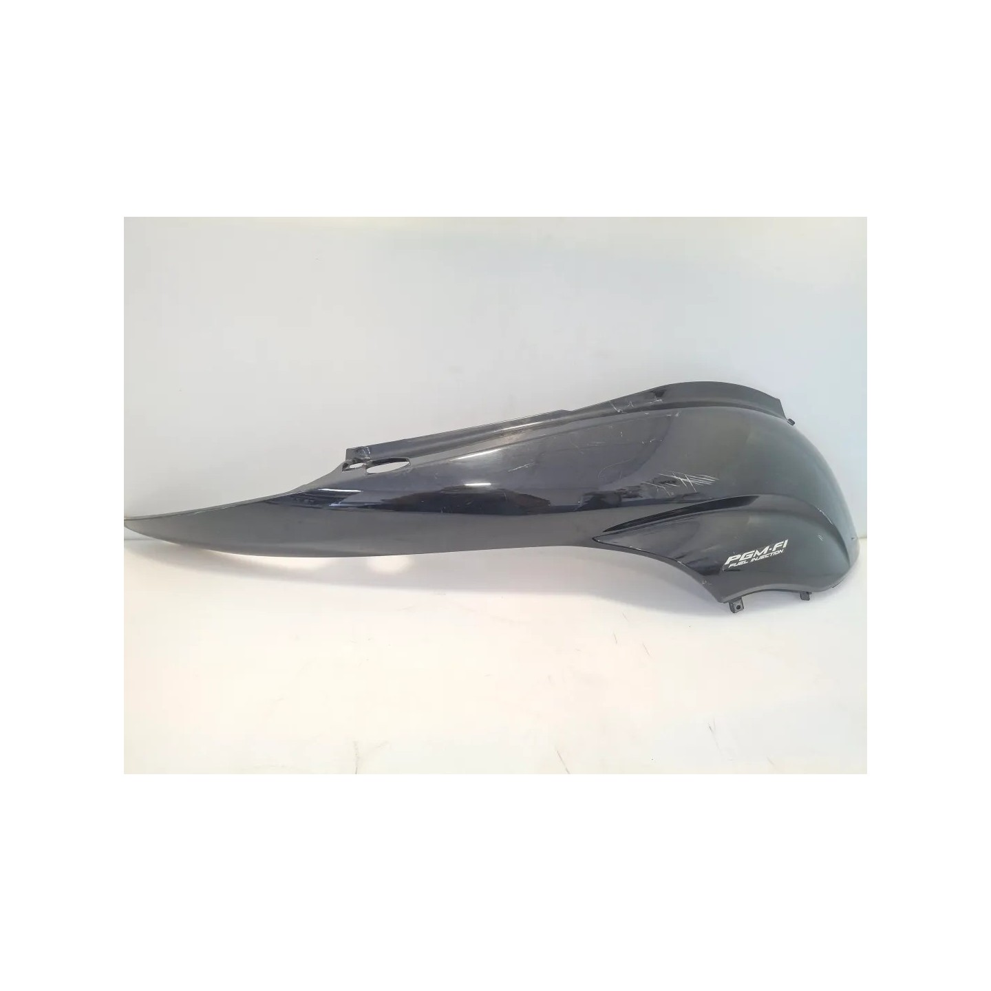 Codone superiore Honda SH 300 (E3) (10-) SH 300 Destro