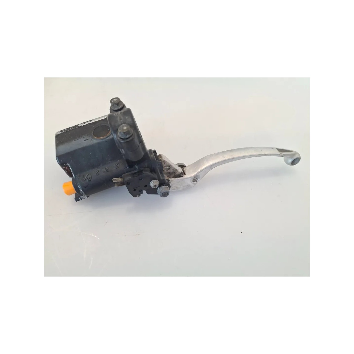 Pompa con serbatoio liquido freni anteriore Suzuki AN Burgman 650 (E2) AN Burgman 650 