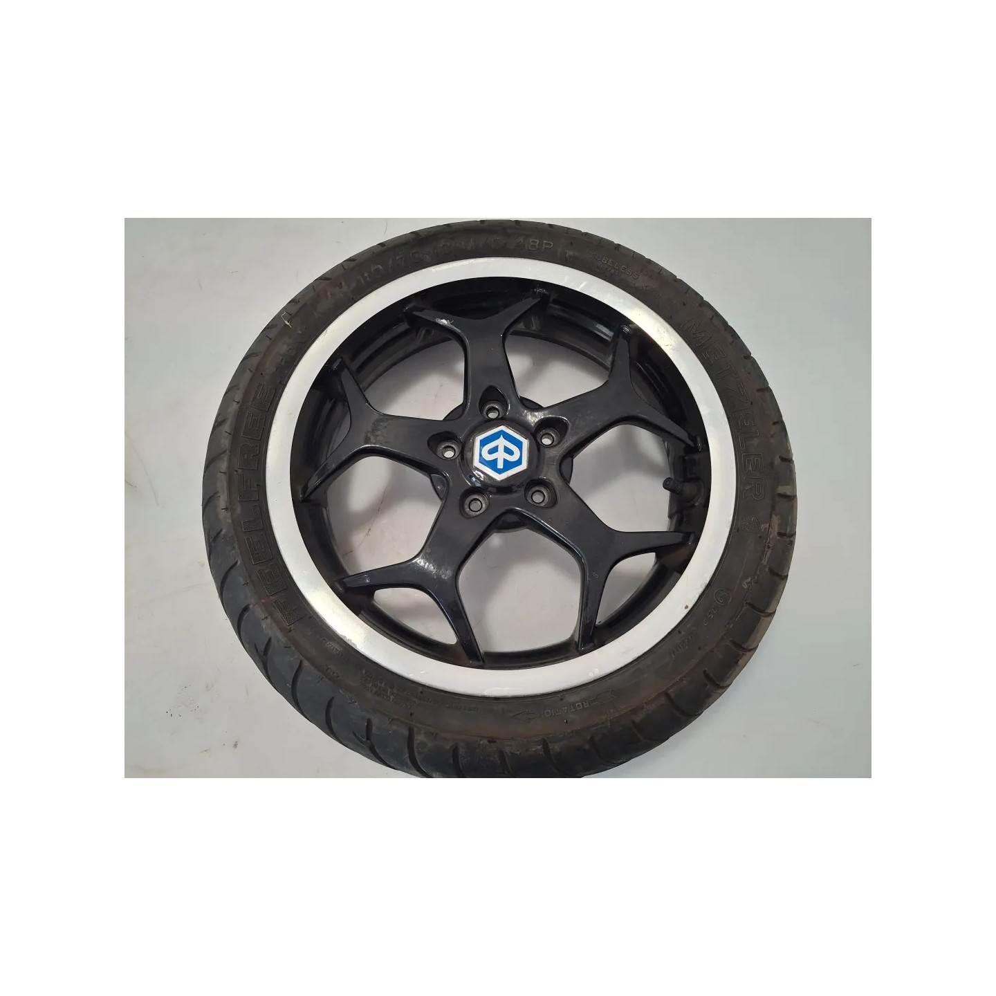 Ruota anteriore Piaggio MP3 300 (14-21) MP3 300 LT ABS Destro