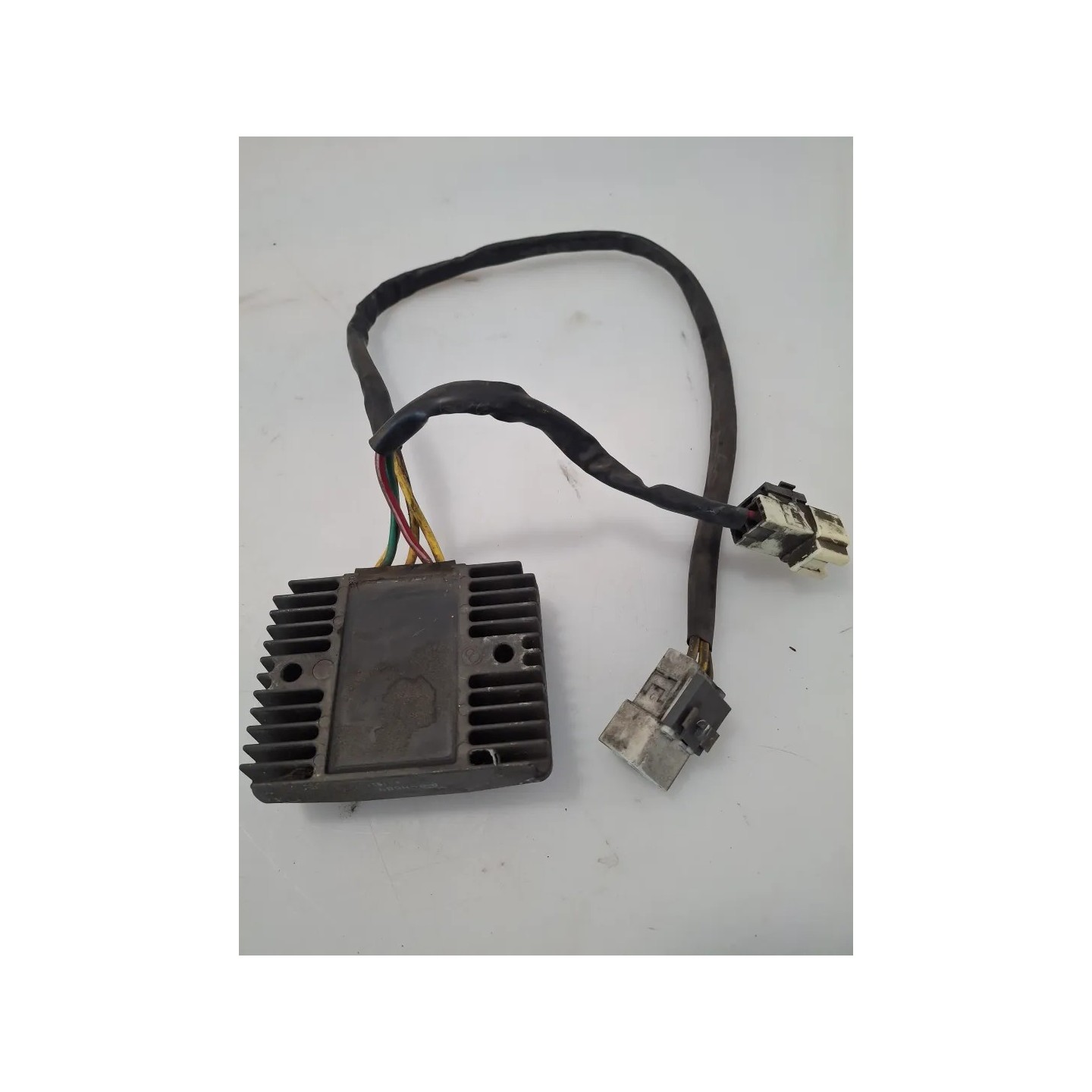 Regolatore tensione Piaggio MP3 300 (14-21) MP3 300 LT ABS 