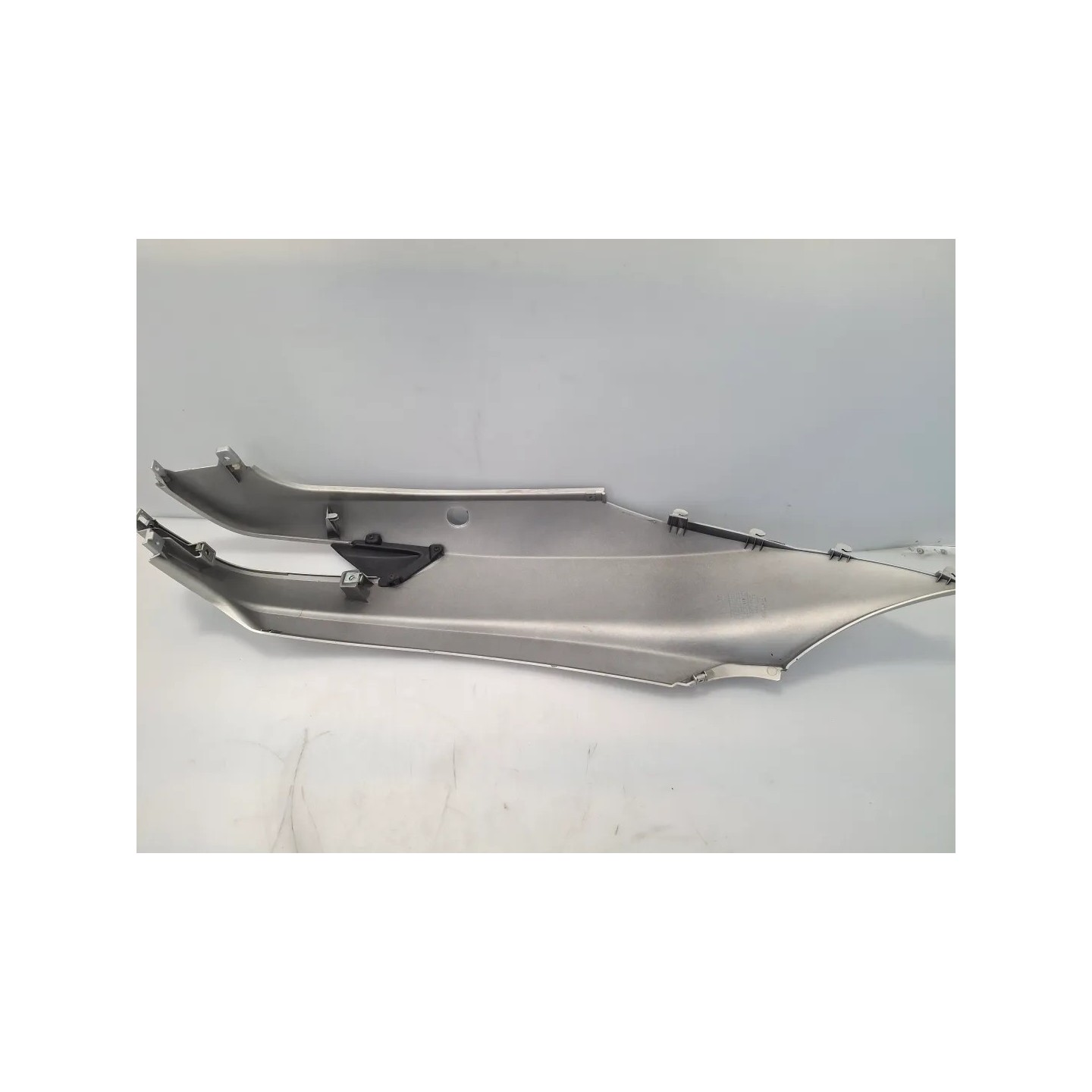 Codone Piaggio MP3 300 (14-21) MP3 300 LT ABS Destro