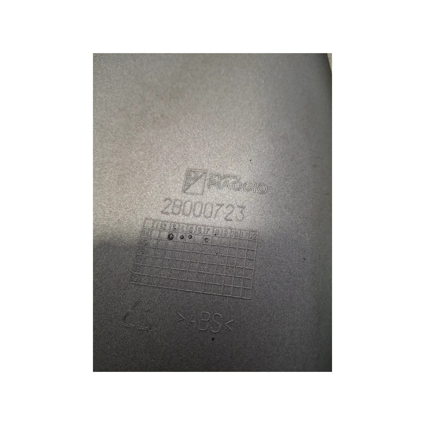 Codone Piaggio MP3 300 (14-21) MP3 300 LT ABS Destro