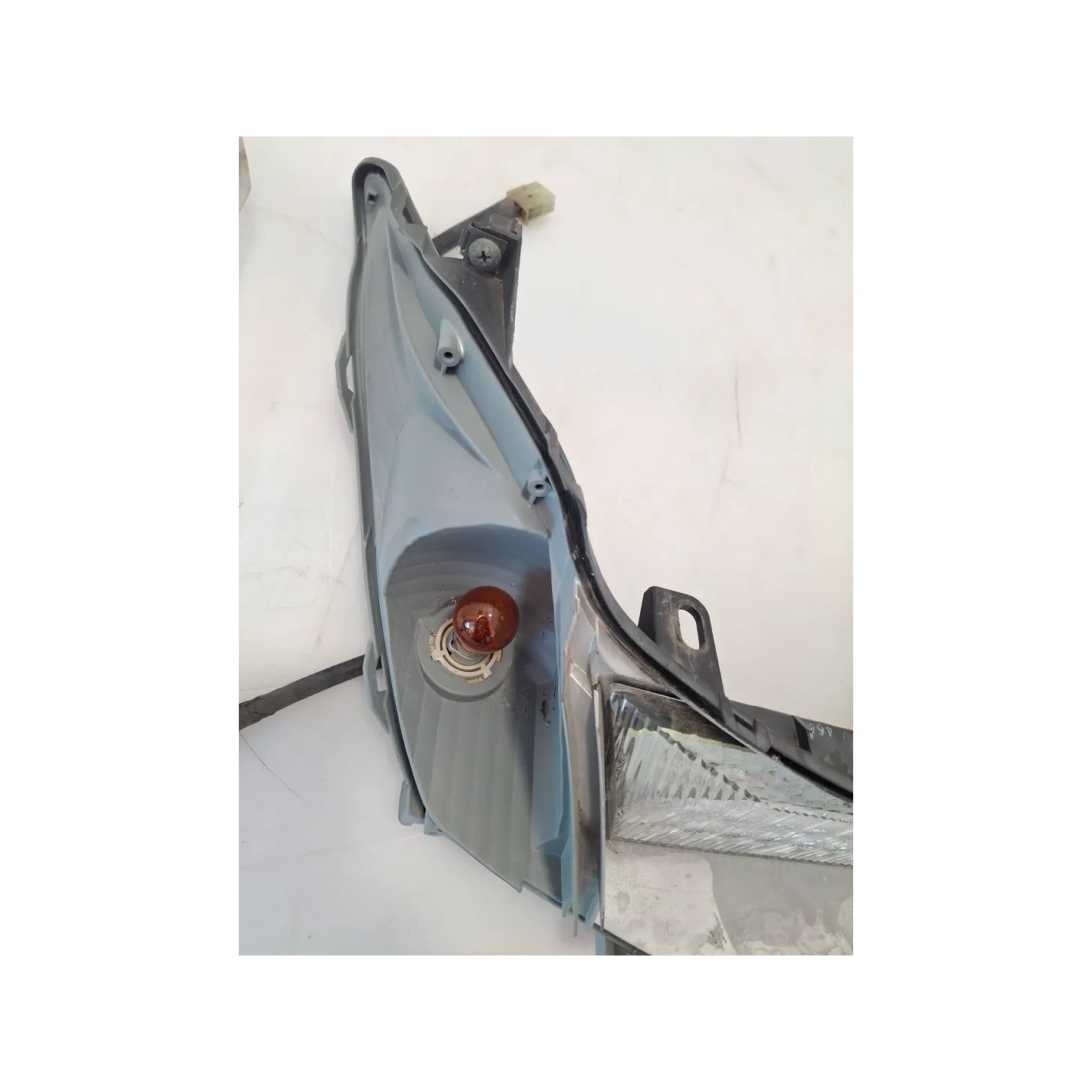 Fanale posteriore Yamaha Majesty 400 Majesty 400 monodisco ant. (E2) 