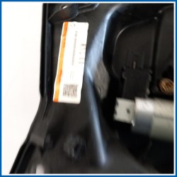 Alzacristallo porta ant. dx. MAZDA 6 I SW