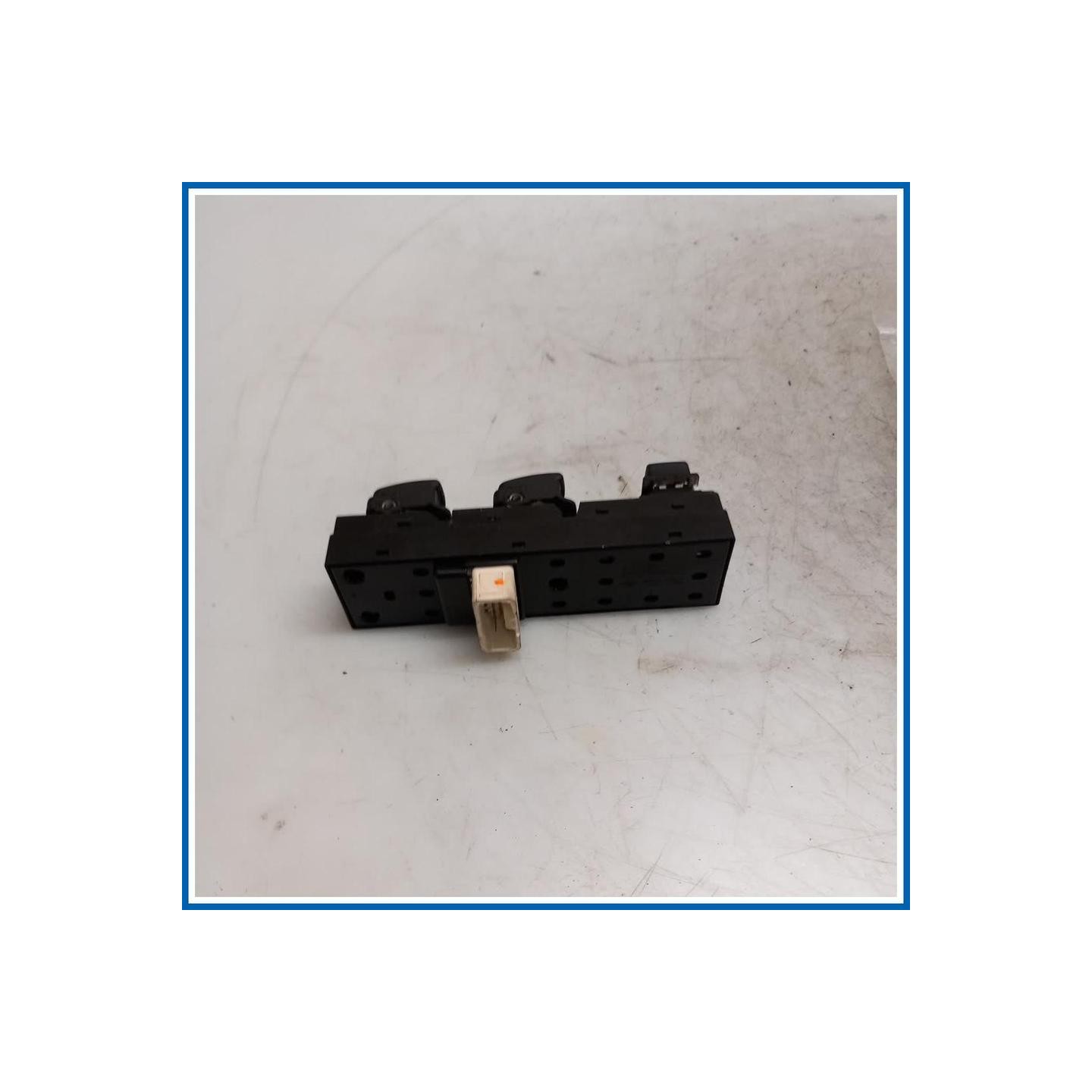 Interruttore alzacristalli ant. sx. HYUNDAI Tucson I