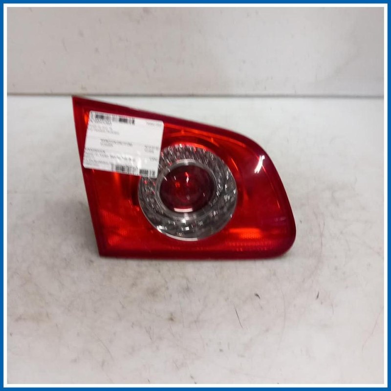 Fanale int. post. sx. VOLKSWAGEN Passat V Variant
