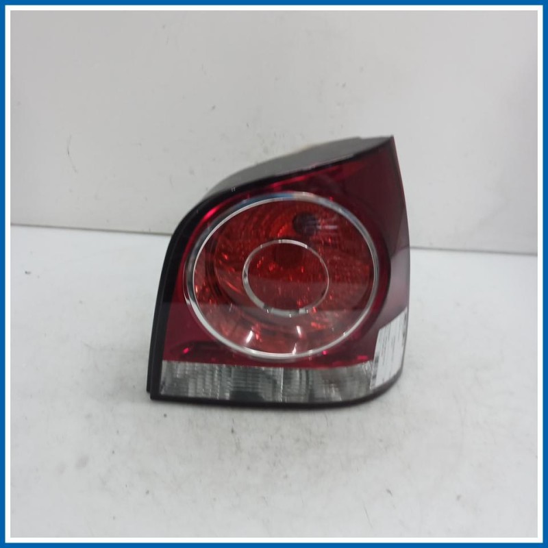 Fanale post. dx. VOLKSWAGEN Polo V