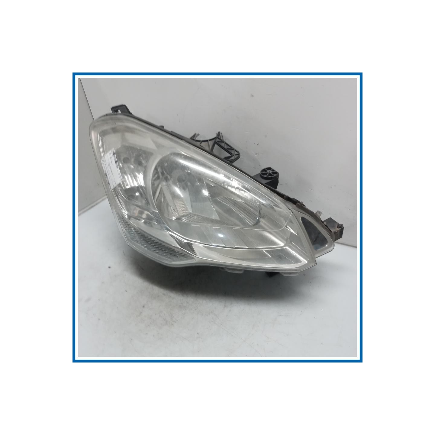 Proiettore ant. dx. PEUGEOT Partner (Ranch) III