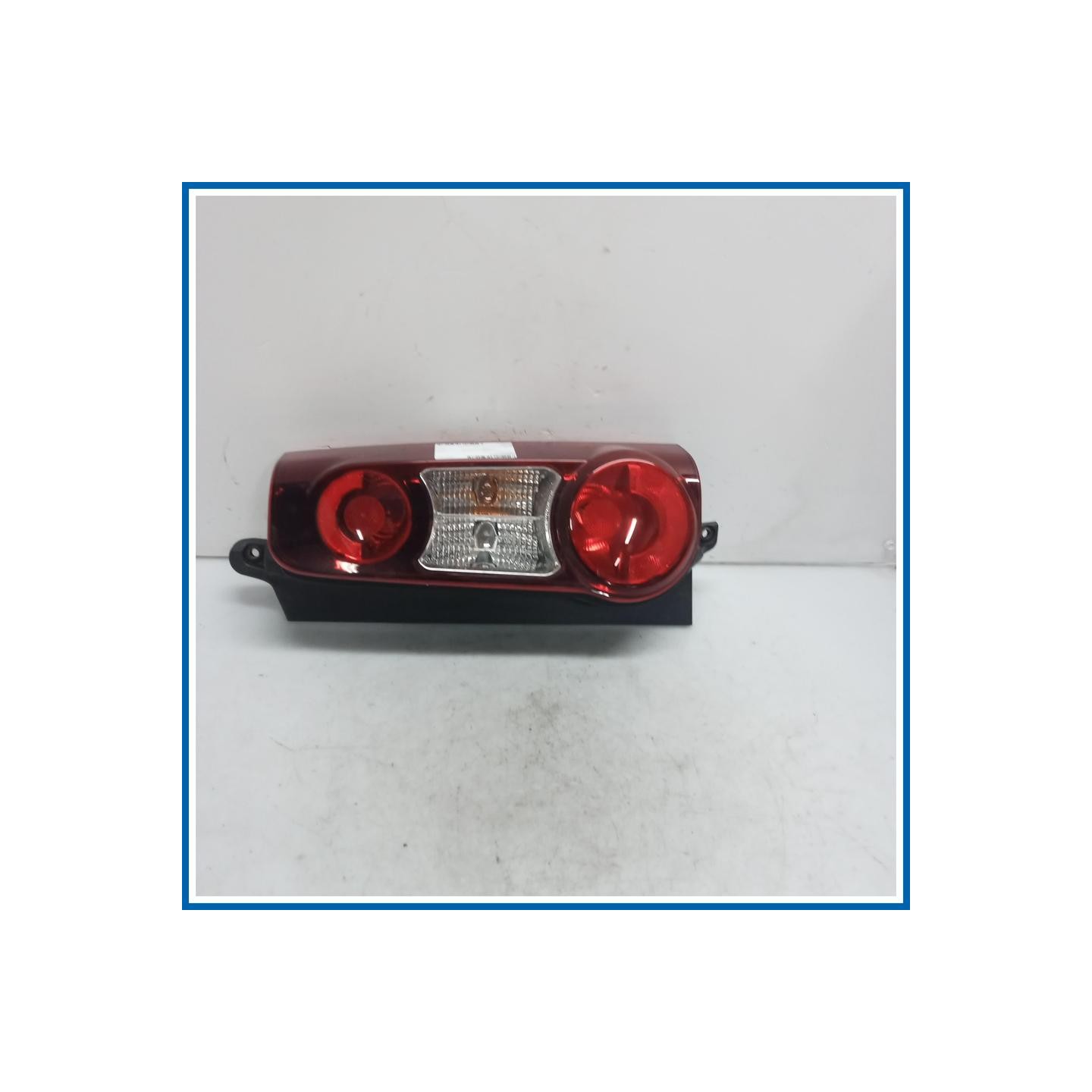 Fanale post. sx. PEUGEOT Partner (Ranch) III