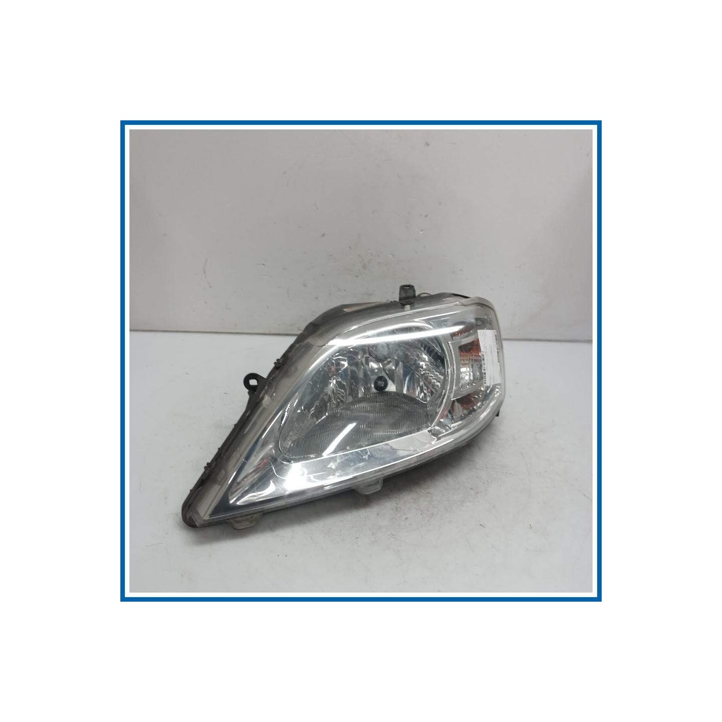 Proiettore ant. sx. DACIA Logan MCV I