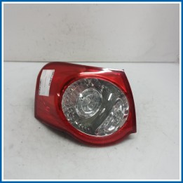 Fanale est. post. sx. VOLKSWAGEN Passat V Variant