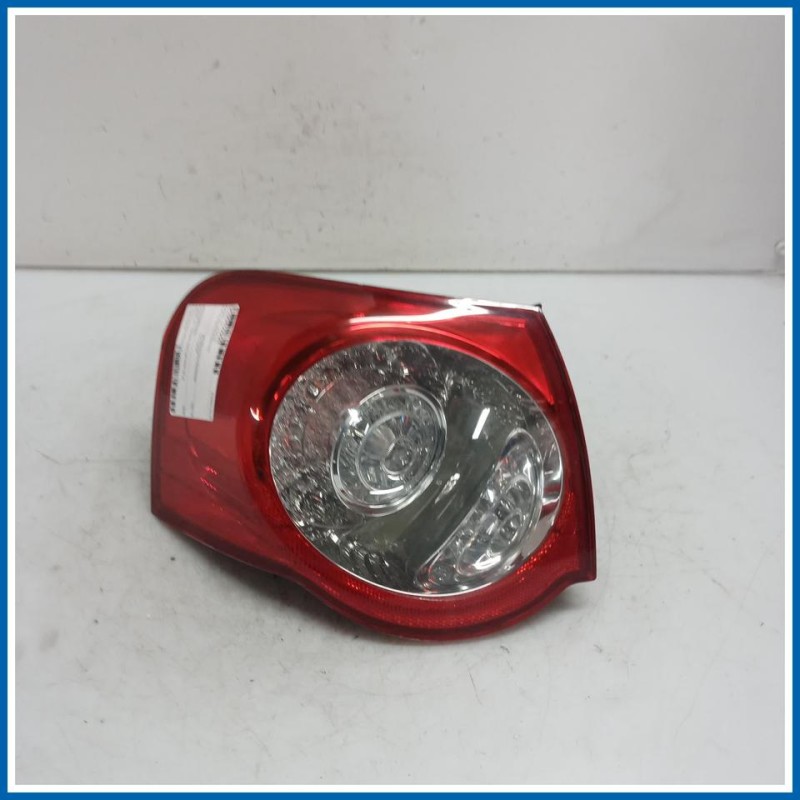 Fanale est. post. sx. VOLKSWAGEN Passat V Variant
