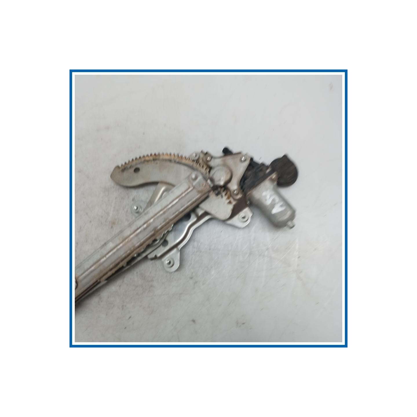 Alzacristallo porta ant. sx. SUZUKI Swift IV