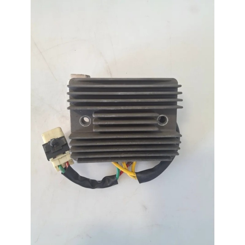 Regolatore tensione Piaggio Vespa 300 GTS Super (E3) Vespa 300 GTS Super Sport 