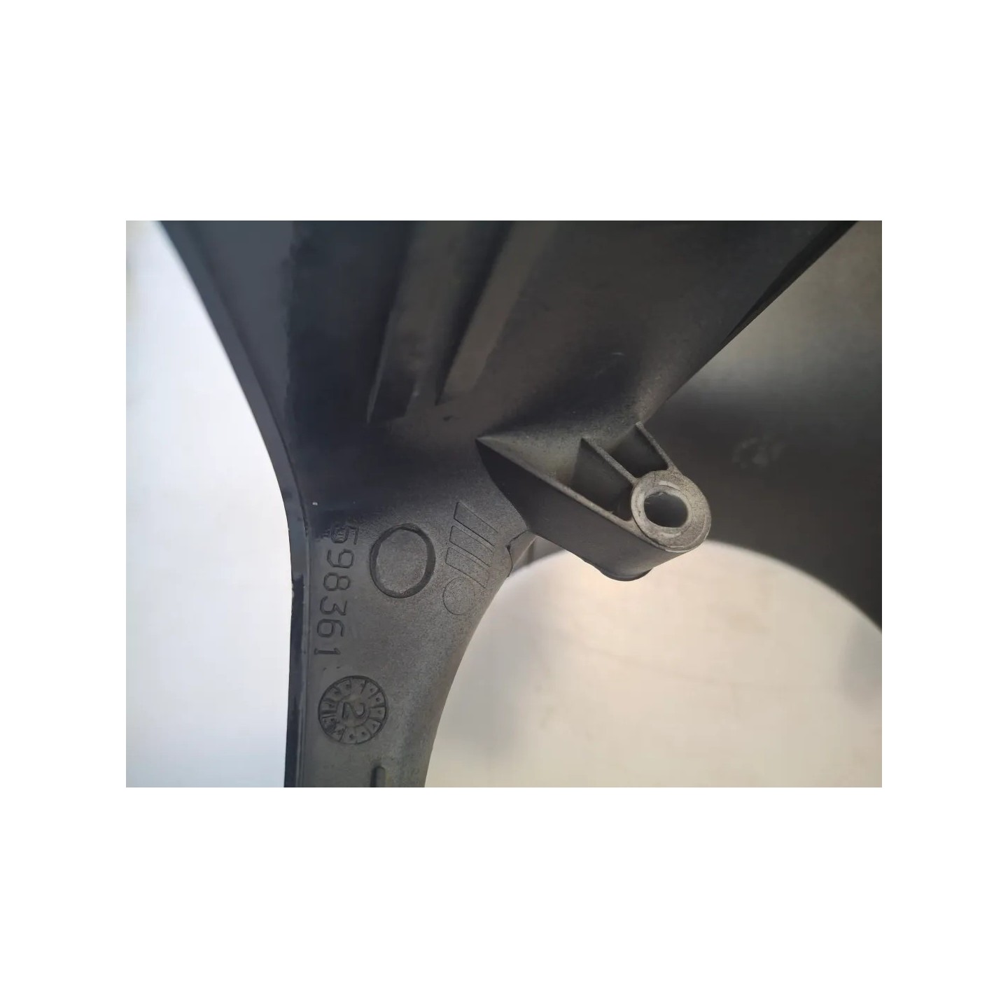 Copertura anteriore morsetti manubrio Piaggio Vespa 300 GTS Super (E3) Vespa 300 GTS Super Sport 