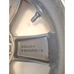 Cerchio ruota anteriore Piaggio Vespa 300 GTS Super (E3) Vespa 300 GTS Super Sport 