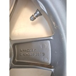Cerchio ruota posteriore Piaggio Vespa 300 GTS Super (E3) Vespa 300 GTS Super Sport 