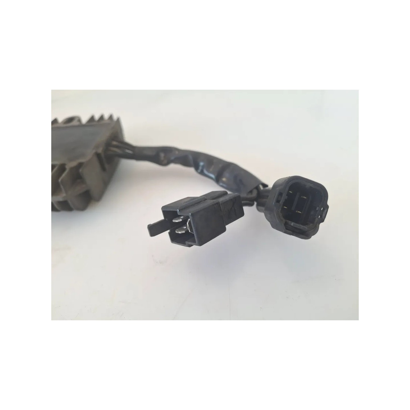 Regolatore tensione Suzuki DL 650 V Strom (E2) DL 650 V Strom 