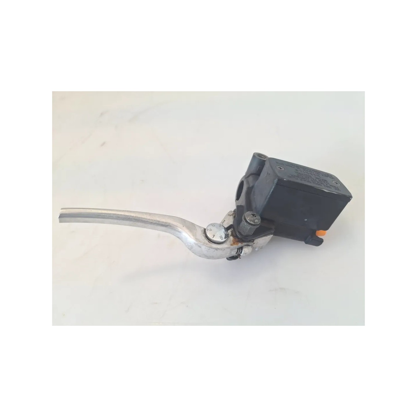 Pompa con serbatoio liquido freni anteriore Suzuki DL 650 V Strom (E2) DL 650 V Strom 