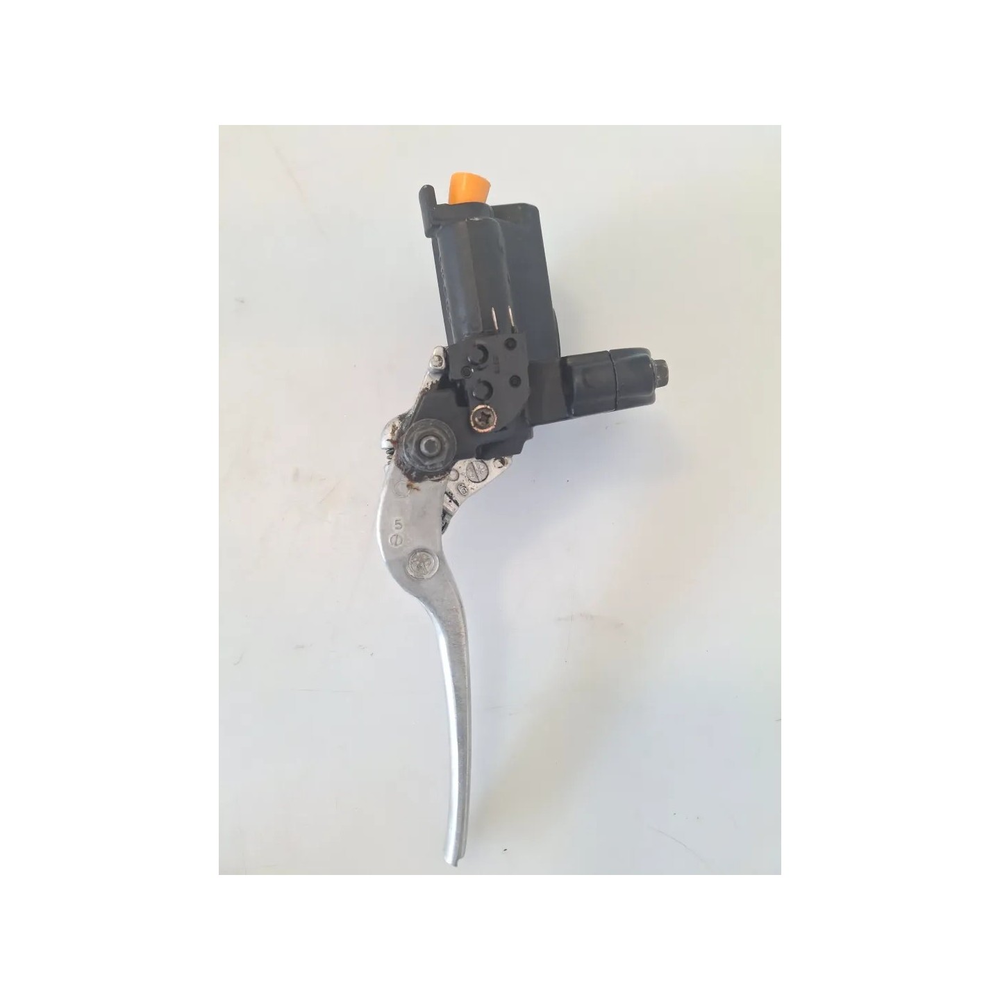 Pompa con serbatoio liquido freni anteriore Suzuki DL 650 V Strom (E2) DL 650 V Strom 