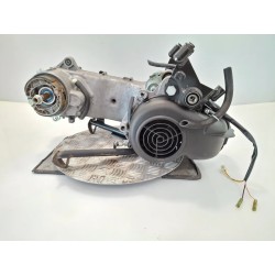 Motore completo Aprilia Scarabeo 50 2T (03-) Scarabeo 50 2T 