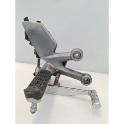 Supporto pedana appoggiapiede anteriore Sym SB 250 SB 250 Ni Destro