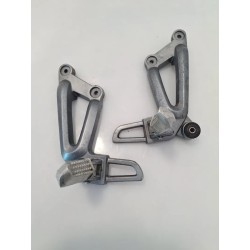 Supporto pedana appoggiapiede posteriore Sym SB 250 SB 250 Ni 