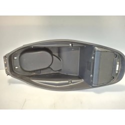 Vano porta casco Kymco Agility 125 R16+ (E3) Agility 125 R16+ 