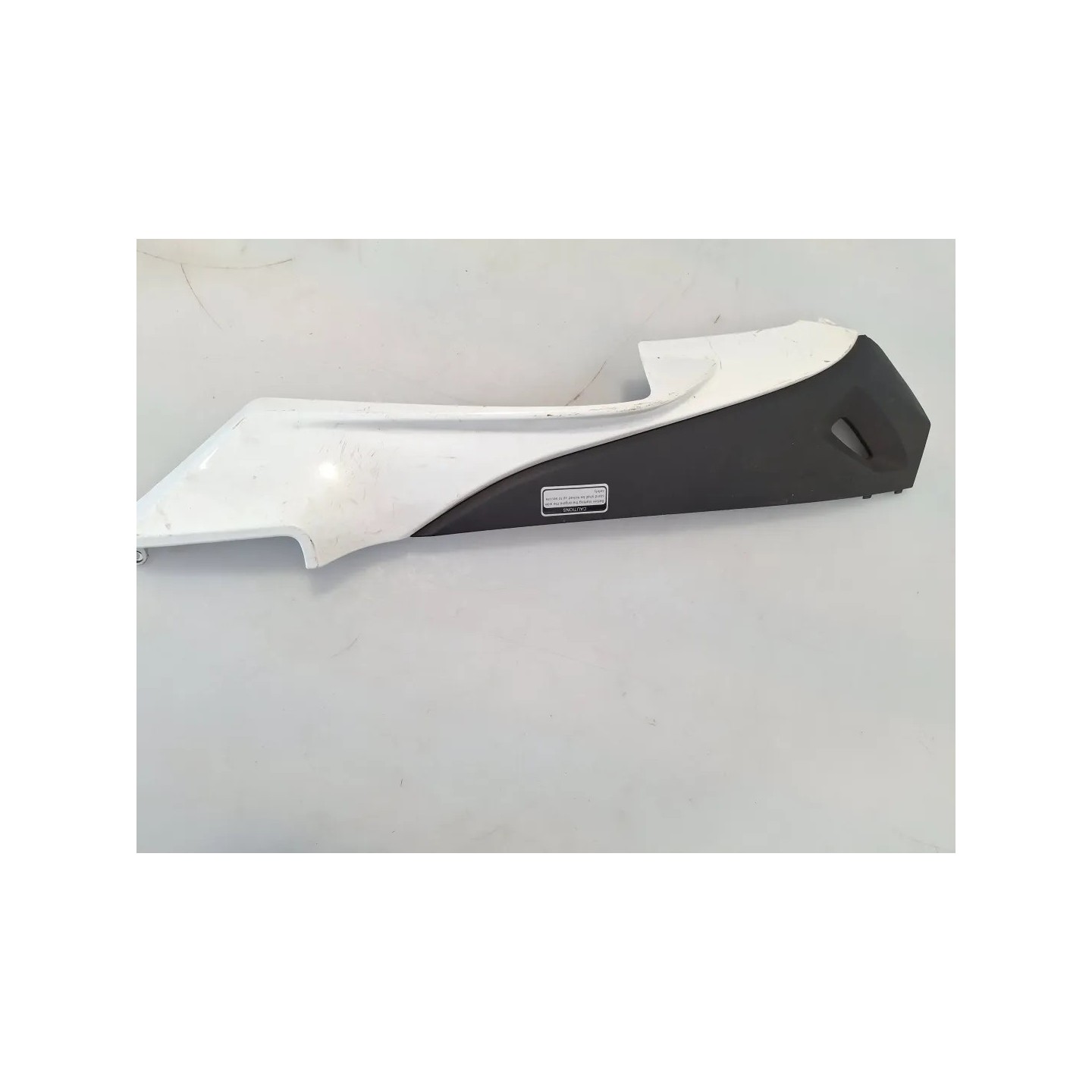 Carenatura fianco posteriore inferiore Kymco Agility 125 R16+ (E3) Agility 125 R16+ Sinistro