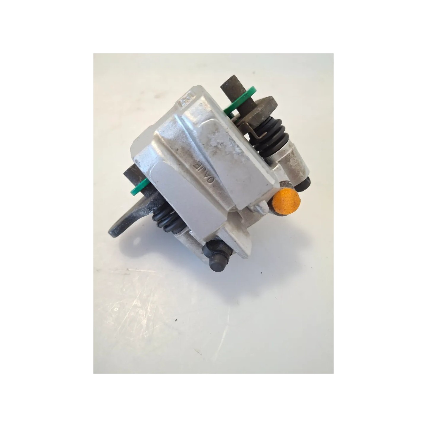 Pinza freno anteriore completo Kymco Agility 50 R16+ 4T (E2) Agility 50 R16+ 4T 