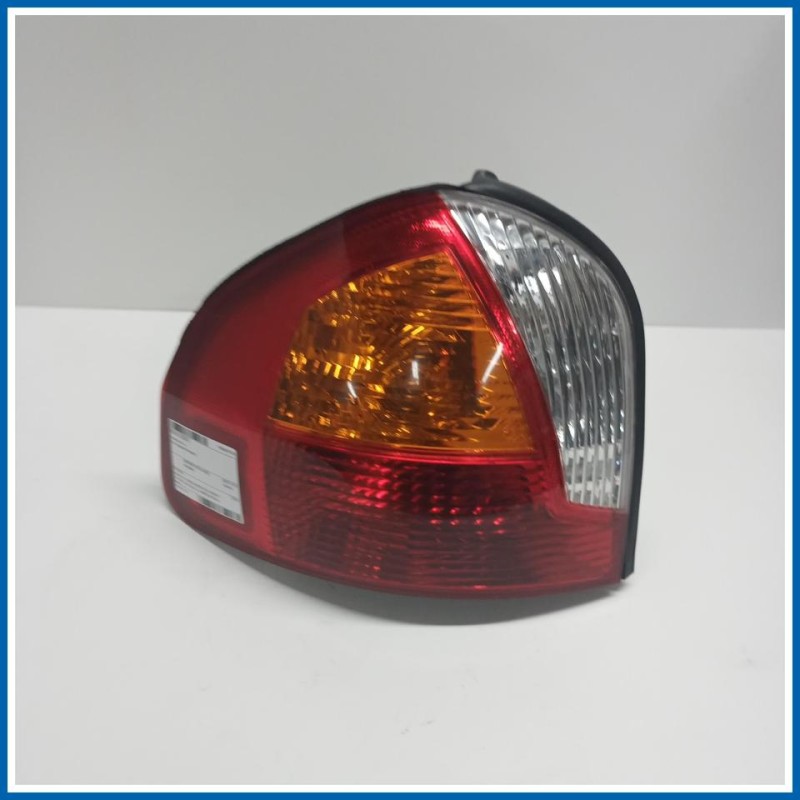 Fanale post. sx. HYUNDAI Santa Fé I