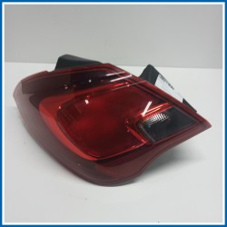Fanale est. post. sx. OPEL Corsa E