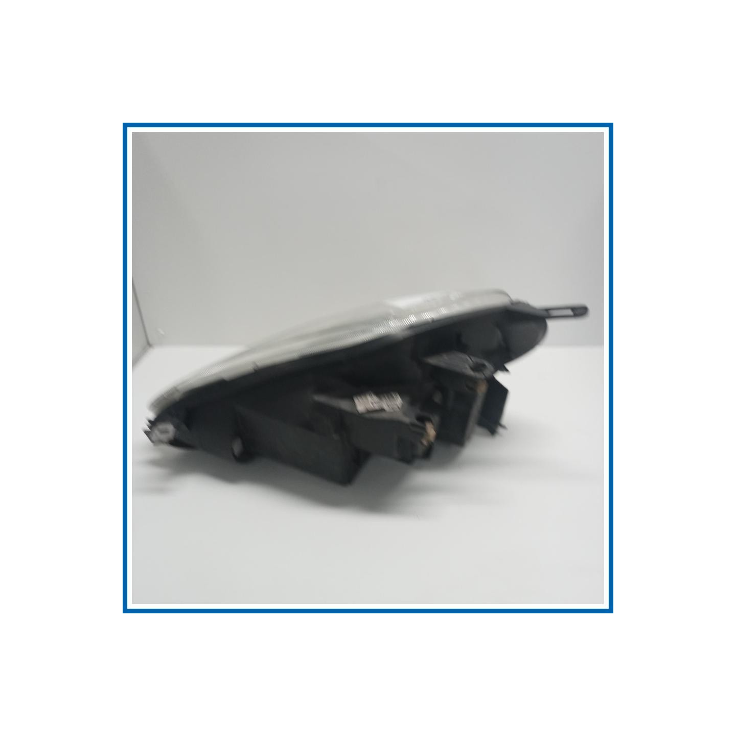 Proiettore ant. dx. FIAT Grande Punto