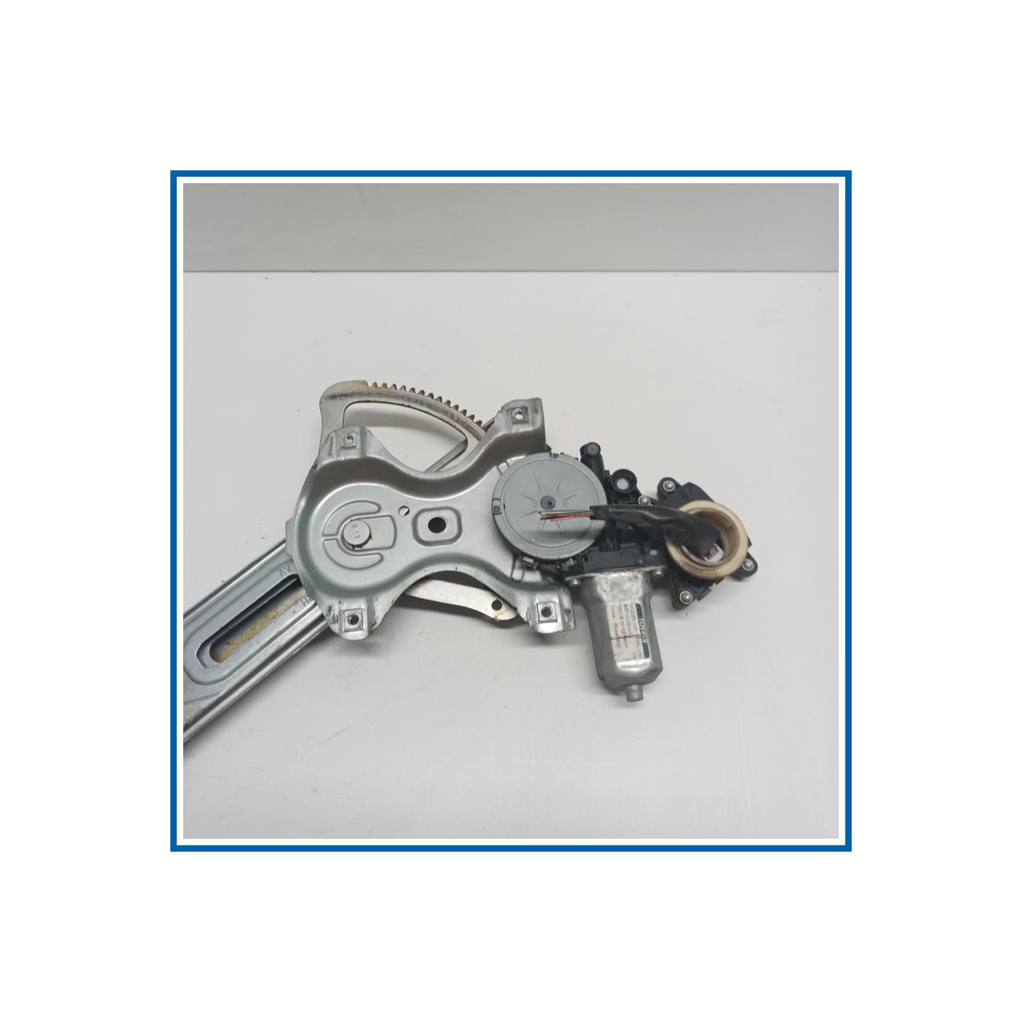 Alzacristallo porta ant. dx. TOYOTA Avensis III SW