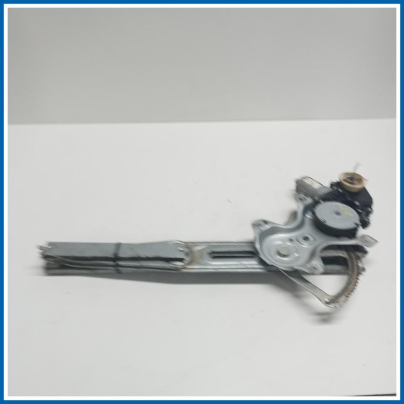 Alzacristallo porta ant. sx. TOYOTA Avensis III SW