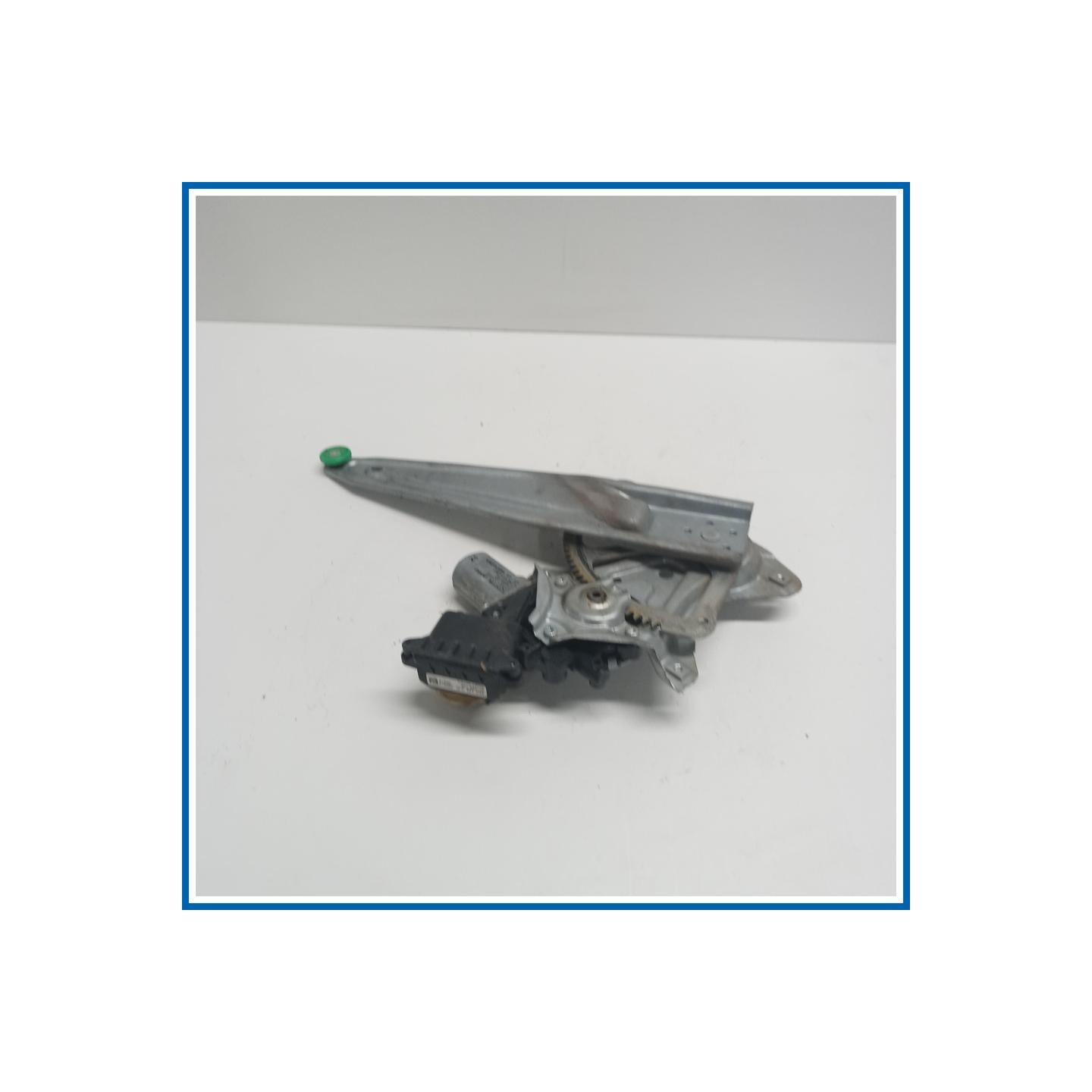 Alzacristallo porta post. dx. TOYOTA Avensis III SW