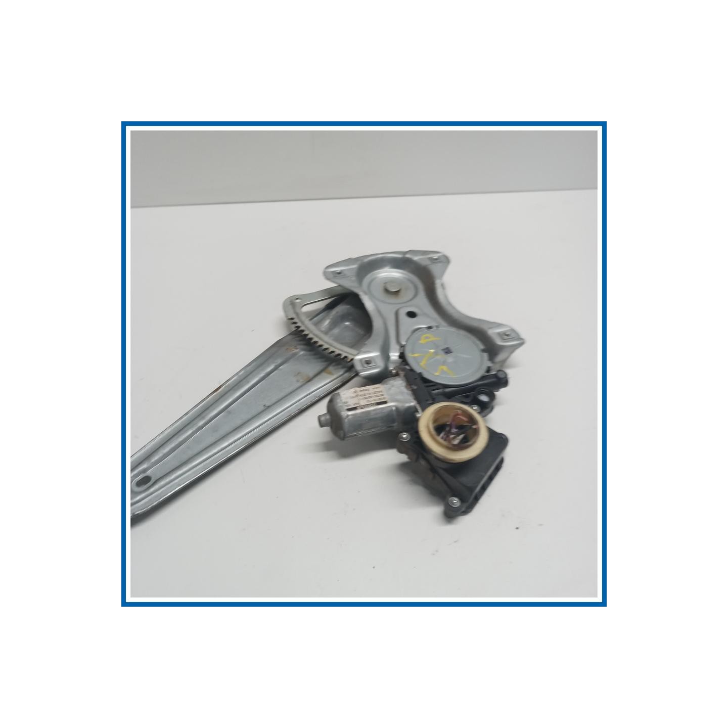 Alzacristallo porta post. sx. TOYOTA Avensis III SW